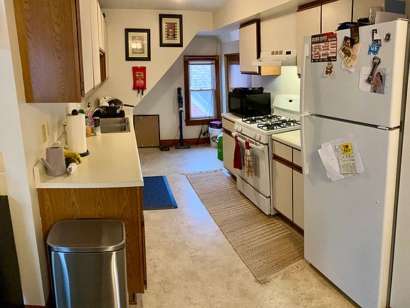 5th image of 15 Rundel Park APT 6