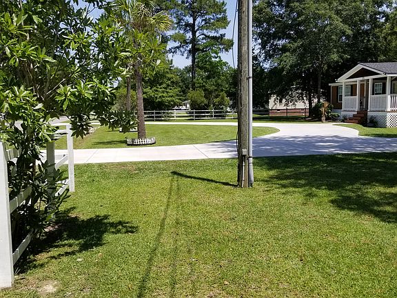 4th image of 171 Hammock St