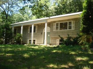 15 Lake Dr, Somers, NY 10589