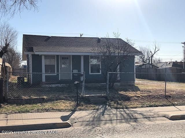 1st image of 724 Coble St