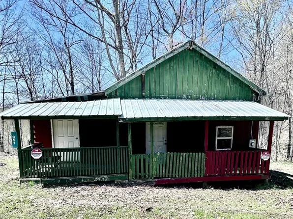 851 Umstead Rdg, Creston, WV 26141