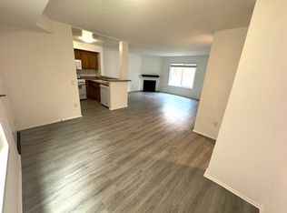 13042 Riverside Dr APT 104, Sherman Oaks, CA 91423