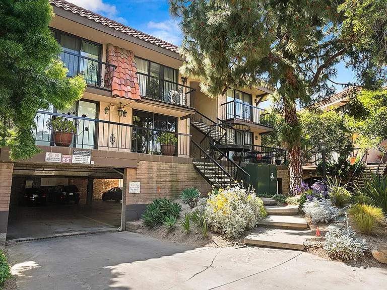 190 Del Mar Shores Ter #73 — Photo 35