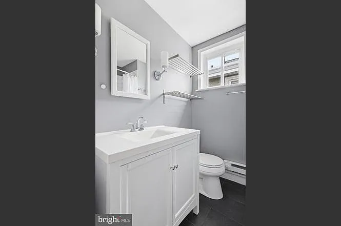 3824 Sharp St — Photo 13