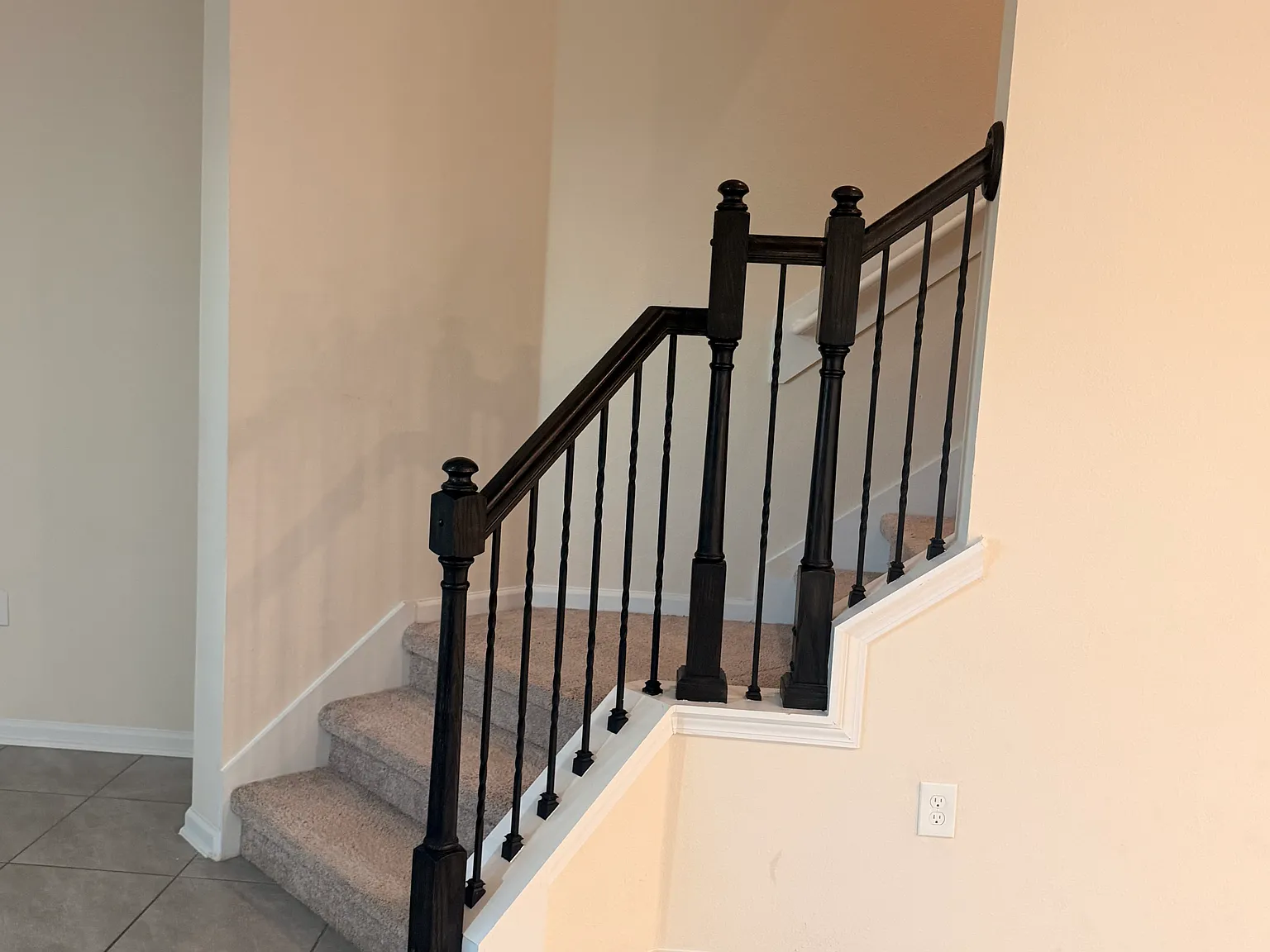 3 bed, 2.5 bath, 1795 sqft, $2,350 — Photo 4