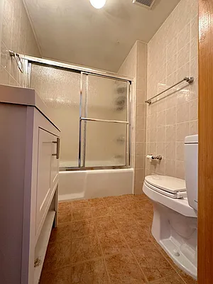 Rented by Northside Plaza Inc. | media 17