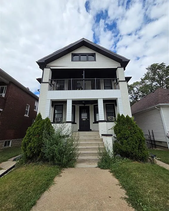 1178 Giles Blvd E #3
