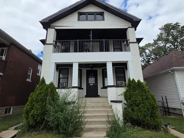 1178 Giles Blvd E #3, Windsor, ON N9A 4G4