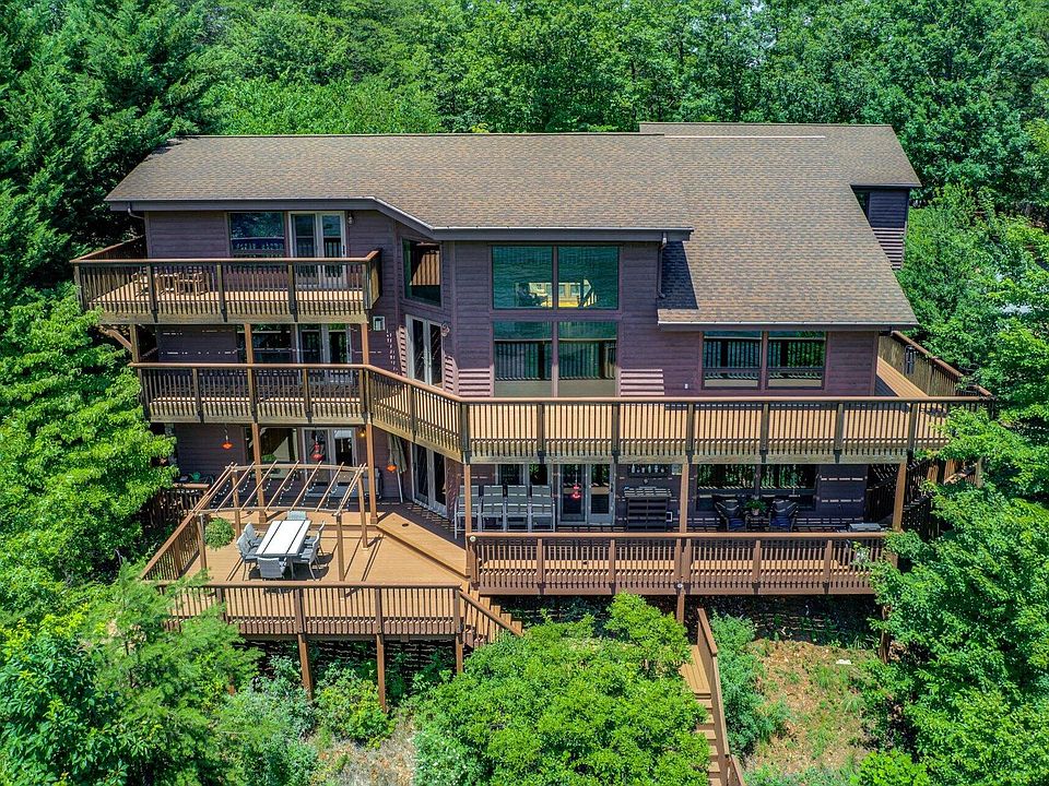 2199 Alpha Dr, Huddleston, VA 24104 Zillow