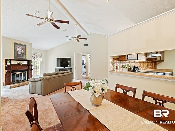 3rd image of 102 Cameron Cir
