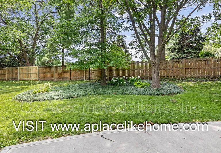 11626 Woodward St — Photo 40