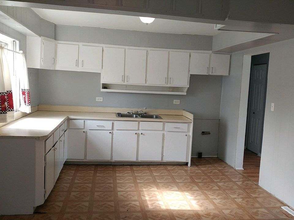 1st image of 31930 Calhoun Ct