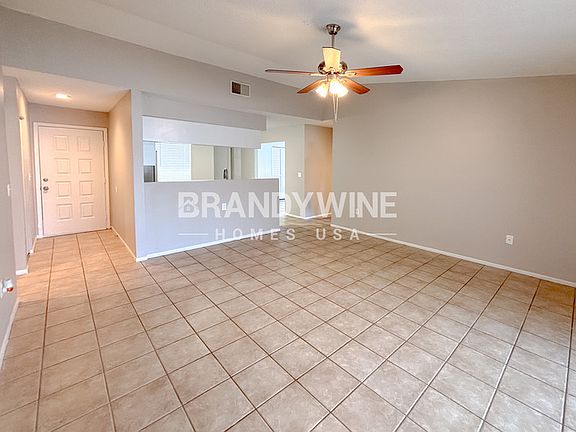4th image of 1007 Coolwood Pl