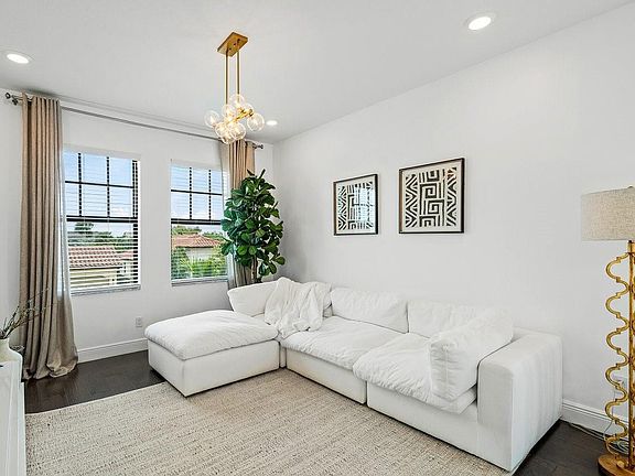 5th image of 8605 E Baypoint Circle