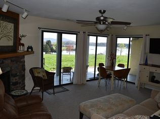 170 Sailors Cove Dr, Moneta, VA 24121