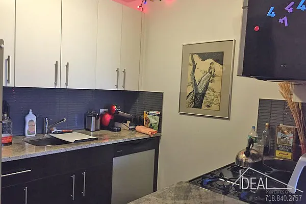 Rented by Ideal Properties Group | media 27