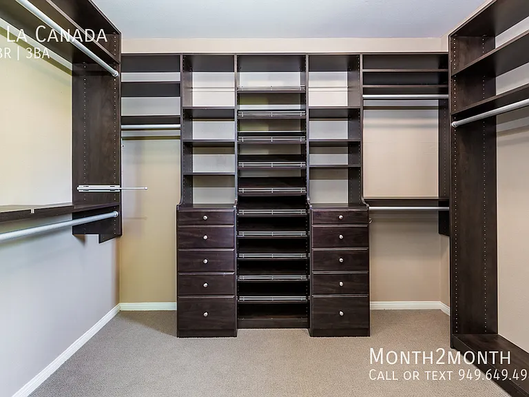 5 La Canada — Photo 22