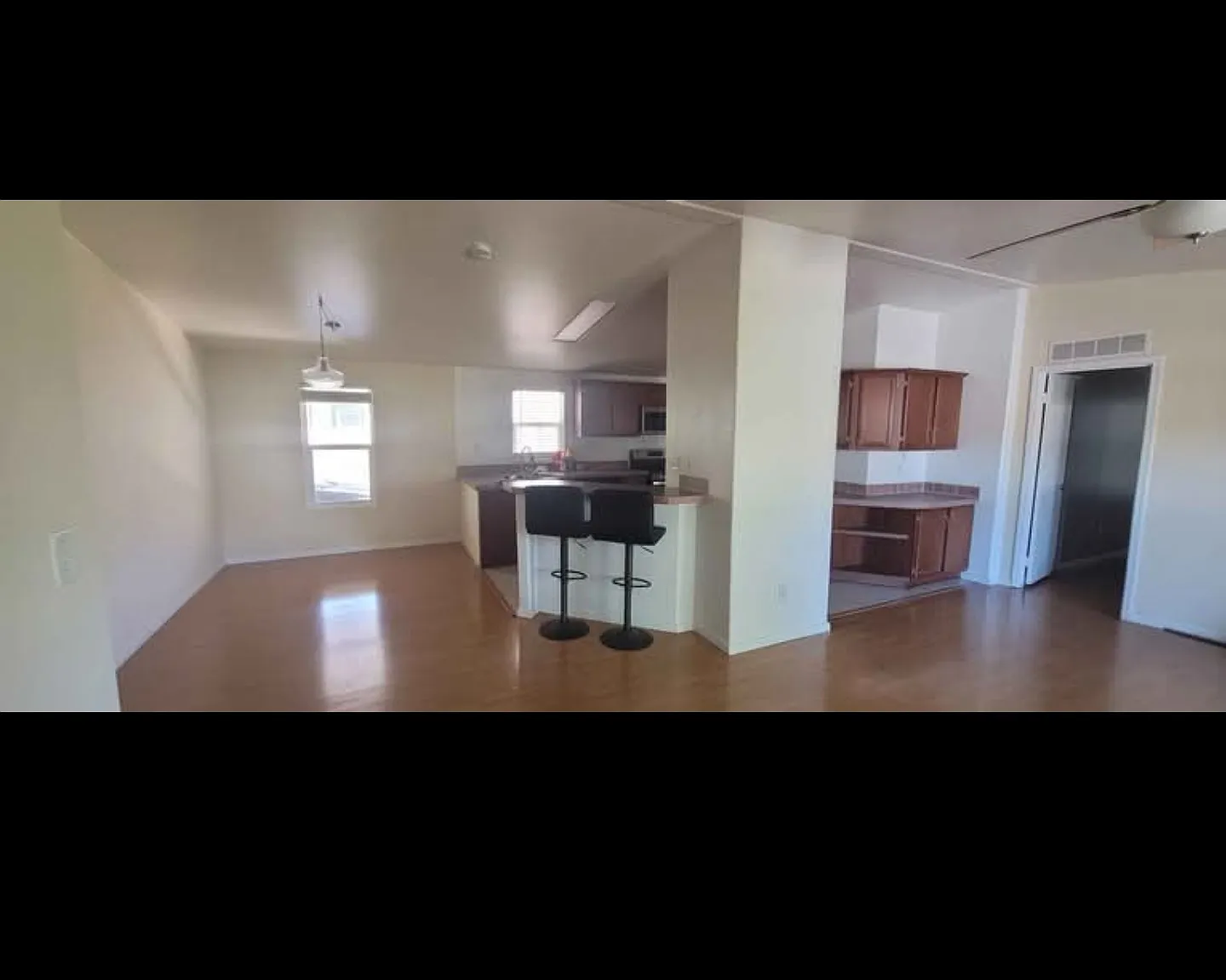 3 bed, 1378 sqft, $2,700 — Photo 4