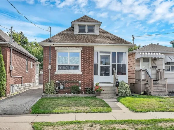 244 Cope St, Hamilton, ON L8H 5B5