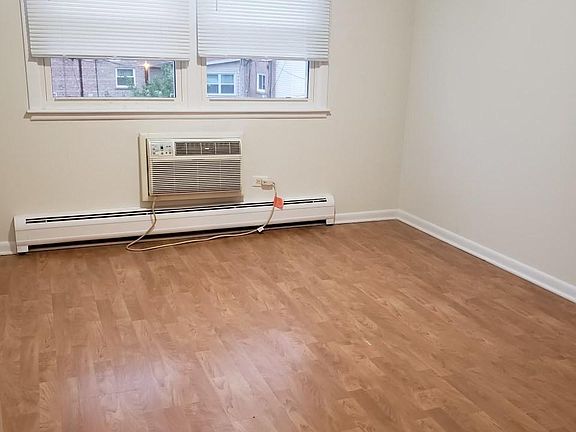 3rd image of 5026 Suffield Ct APT 2B