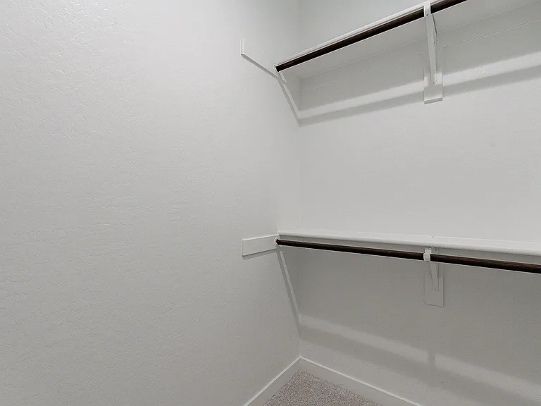 4042 E Amoroso Dr — Photo 26