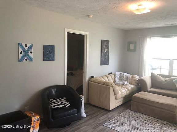 2nd image of 4920 Garden Green Way