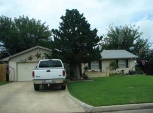 7521 NW Rolando Rd, Lawton, OK 73505