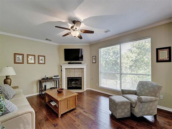 4th image of 13019 Scofield Farms Dr