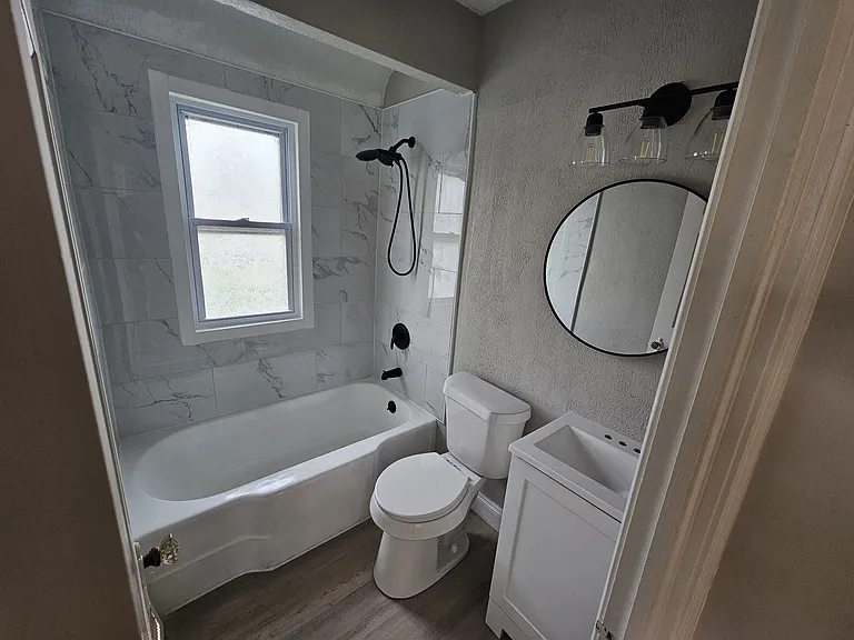 21301 Arbor Ave — Photo 6