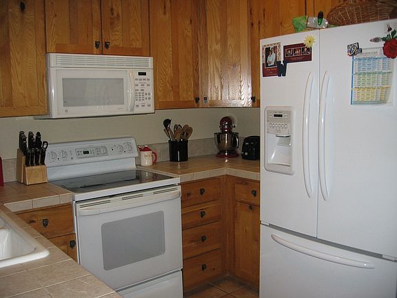 More Kitchen