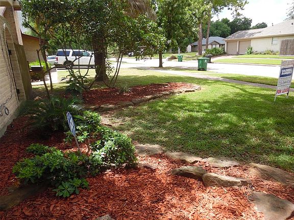 4th image of 10607 Silkwood Dr