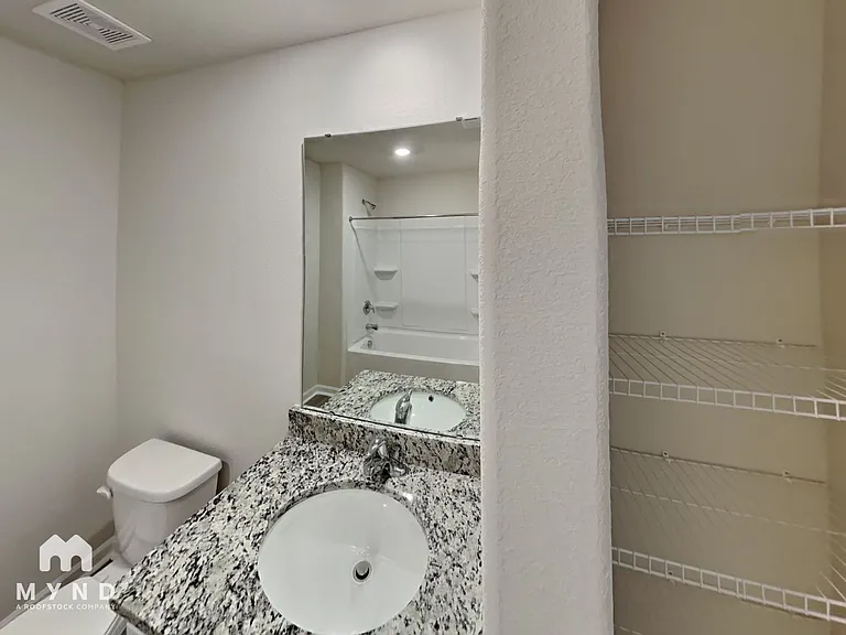 7124 Galway City St — Photo 17