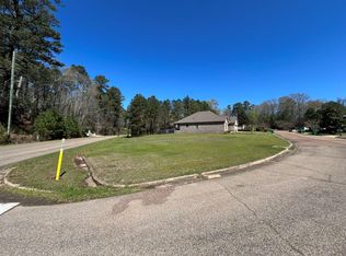 35 Eagle Cove Rd, Columbus, MS 39705