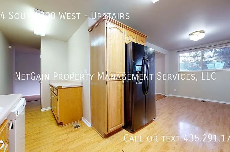 424 S 700 W #UPSTAIRS — Photo 7