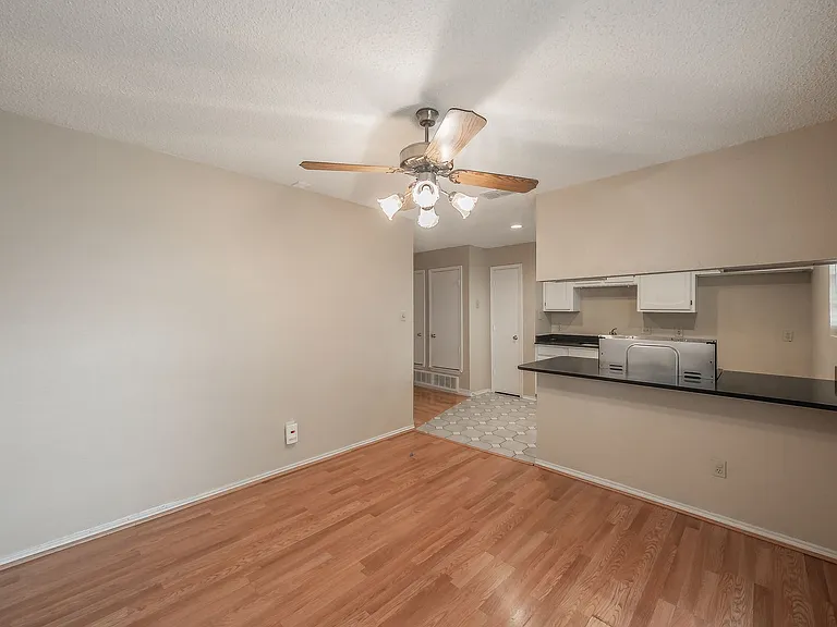 108 Prospector Ct — Photo 3