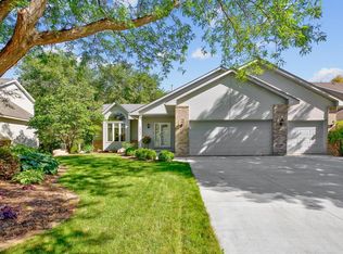 5992 N Ridge Dr, Savage, MN 55378