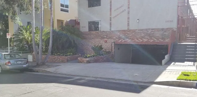 11630 Chenault St #3 — Photo 25