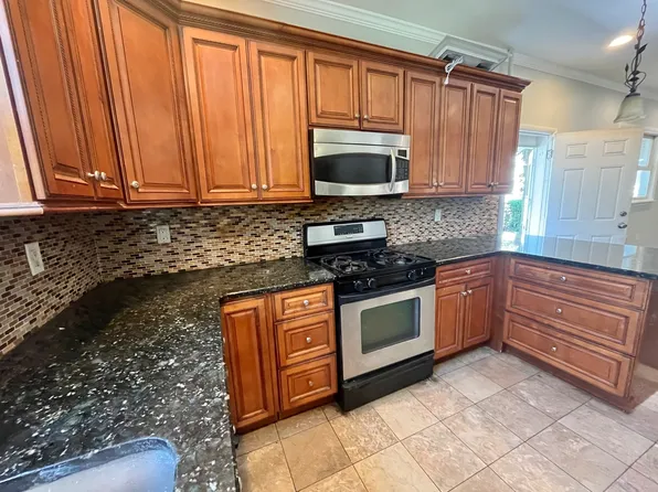 (undisclosed Address), Mount Vernon, NY 10550