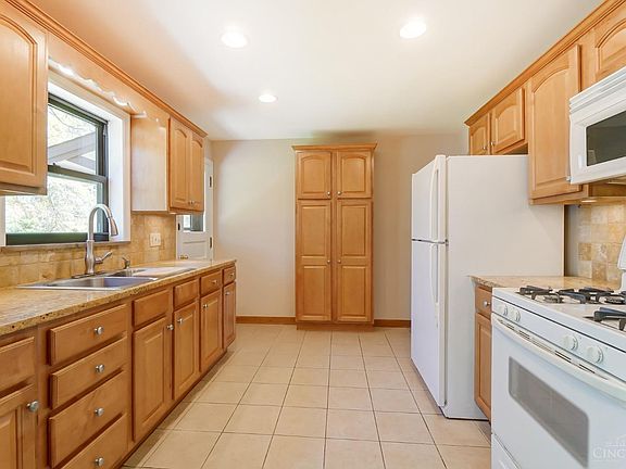 3rd image of 3312 Dolomar Dr