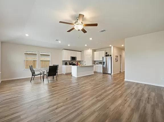 3rd image of 17508 Caldera Way