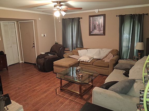 4th image of 409 Wildflower Dr