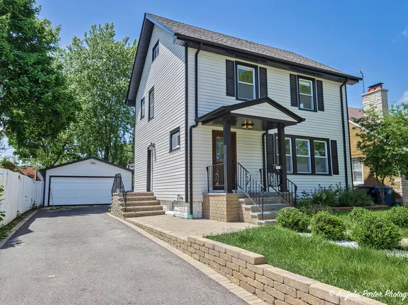 618 Lorraine Ave, Waukegan, IL 60085