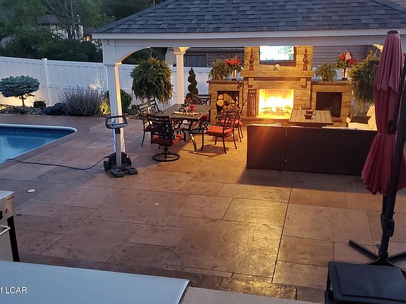 4th image of 132 Doral Dr