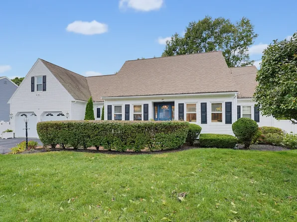 29 Tiffany Dr, Randolph, MA 02368