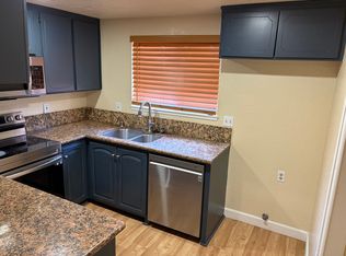 3611 Forest Glenn Dr, Modesto, CA 95355