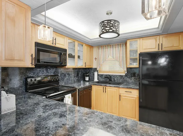 2950 SE Ocean Boulevard #109203, Stuart, FL 34996