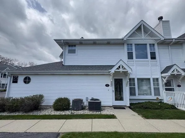 3128 Wood ROAD #10, Mount Pleasant, WI 53406