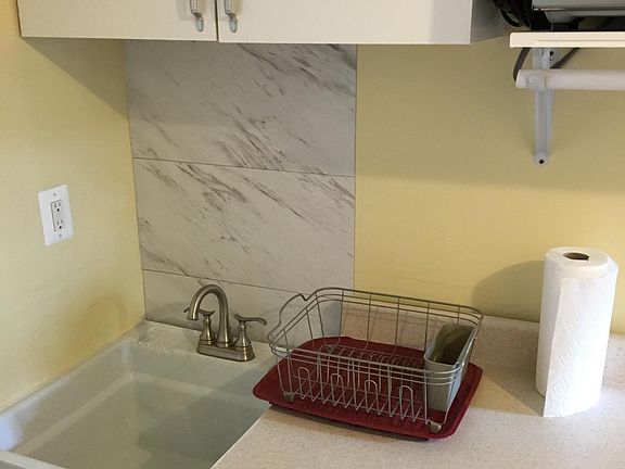 4th image of 1203 Summerfield Dr