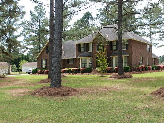3rd image of 839 Tanglewood Cir