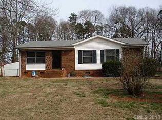 8414 Vagabond Rd, Charlotte, NC 28227